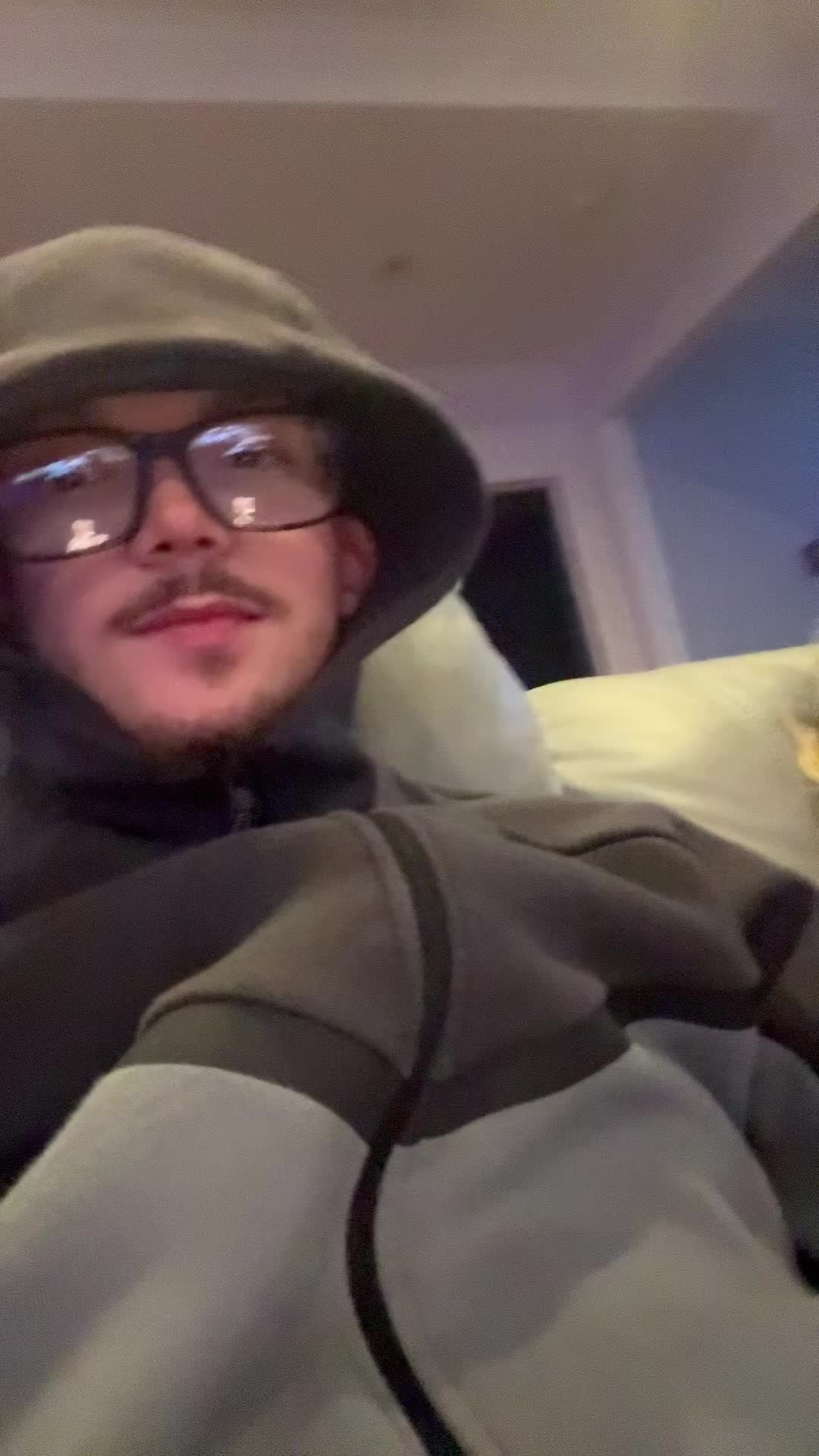@_HuntWackEm_