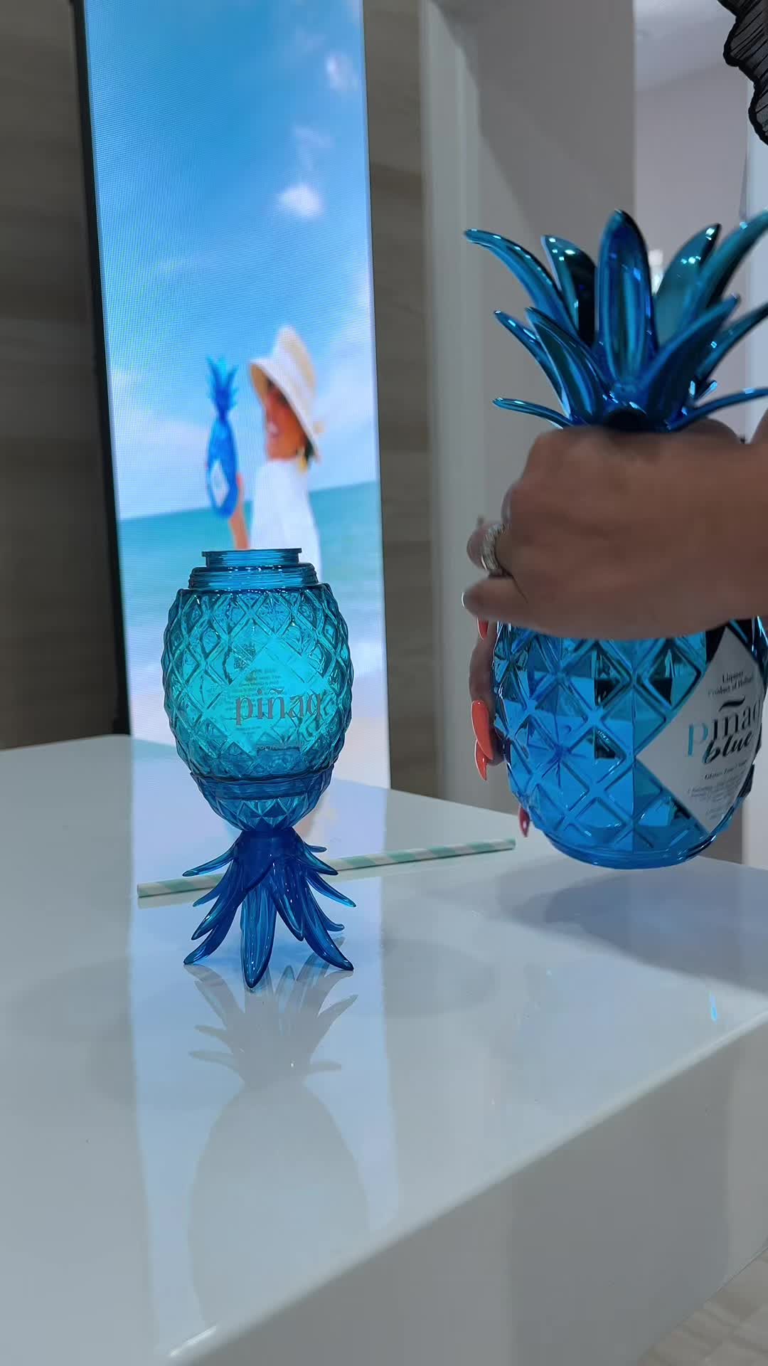 @piñaq