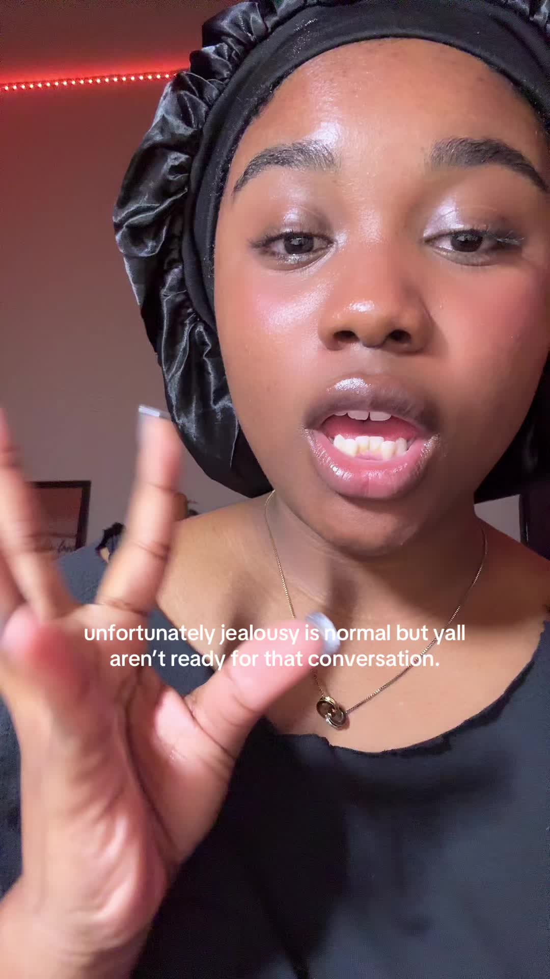 @dshaelyn