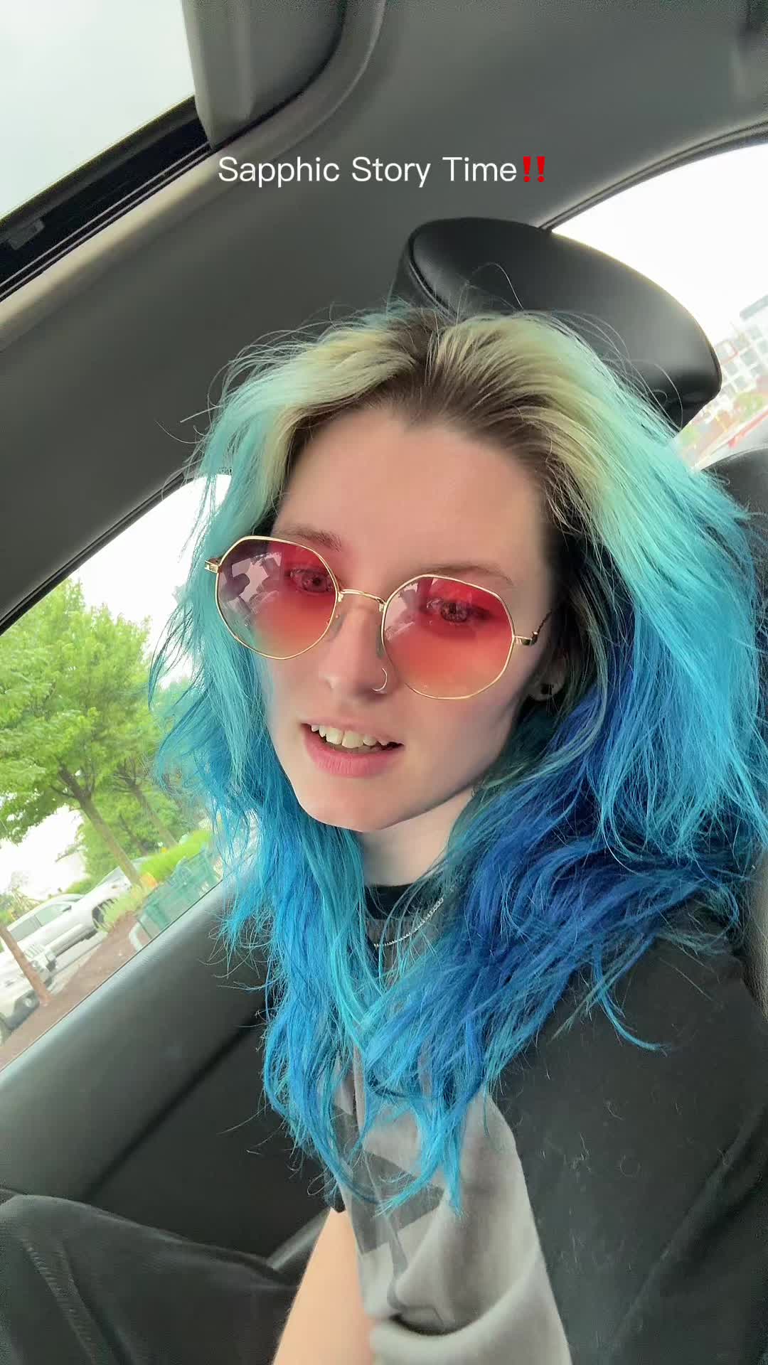 @Lauren Elizabeth Hill 🌈