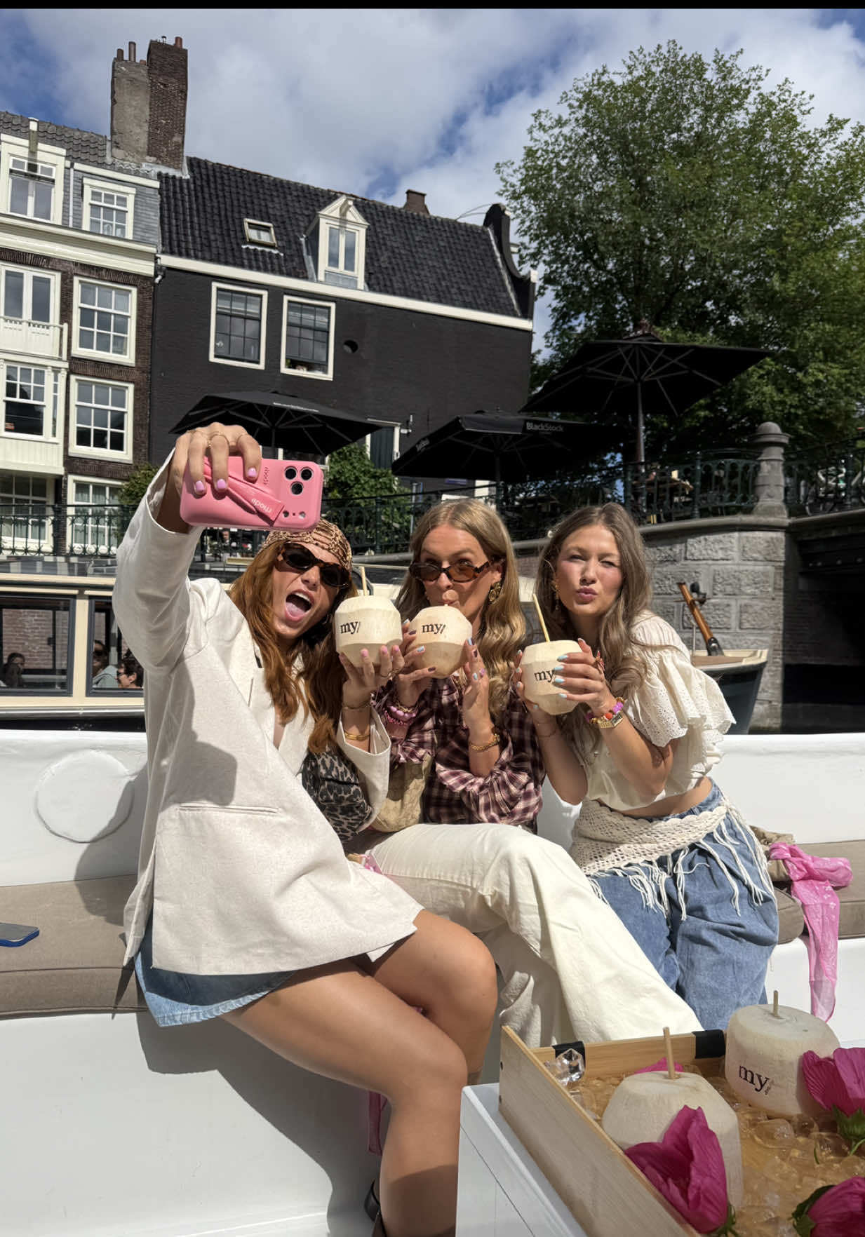 @Zola Amsen