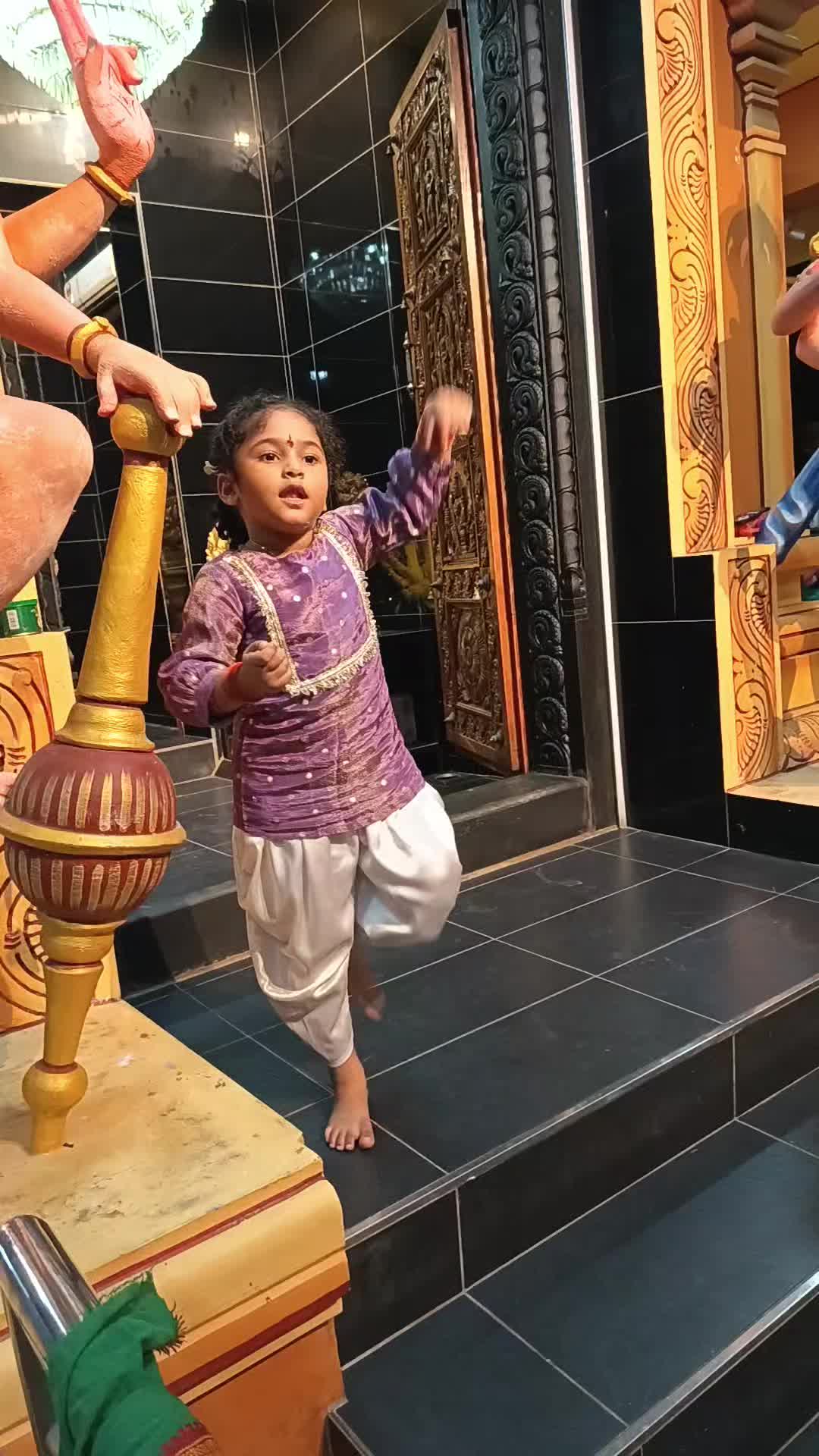 @nanthinee