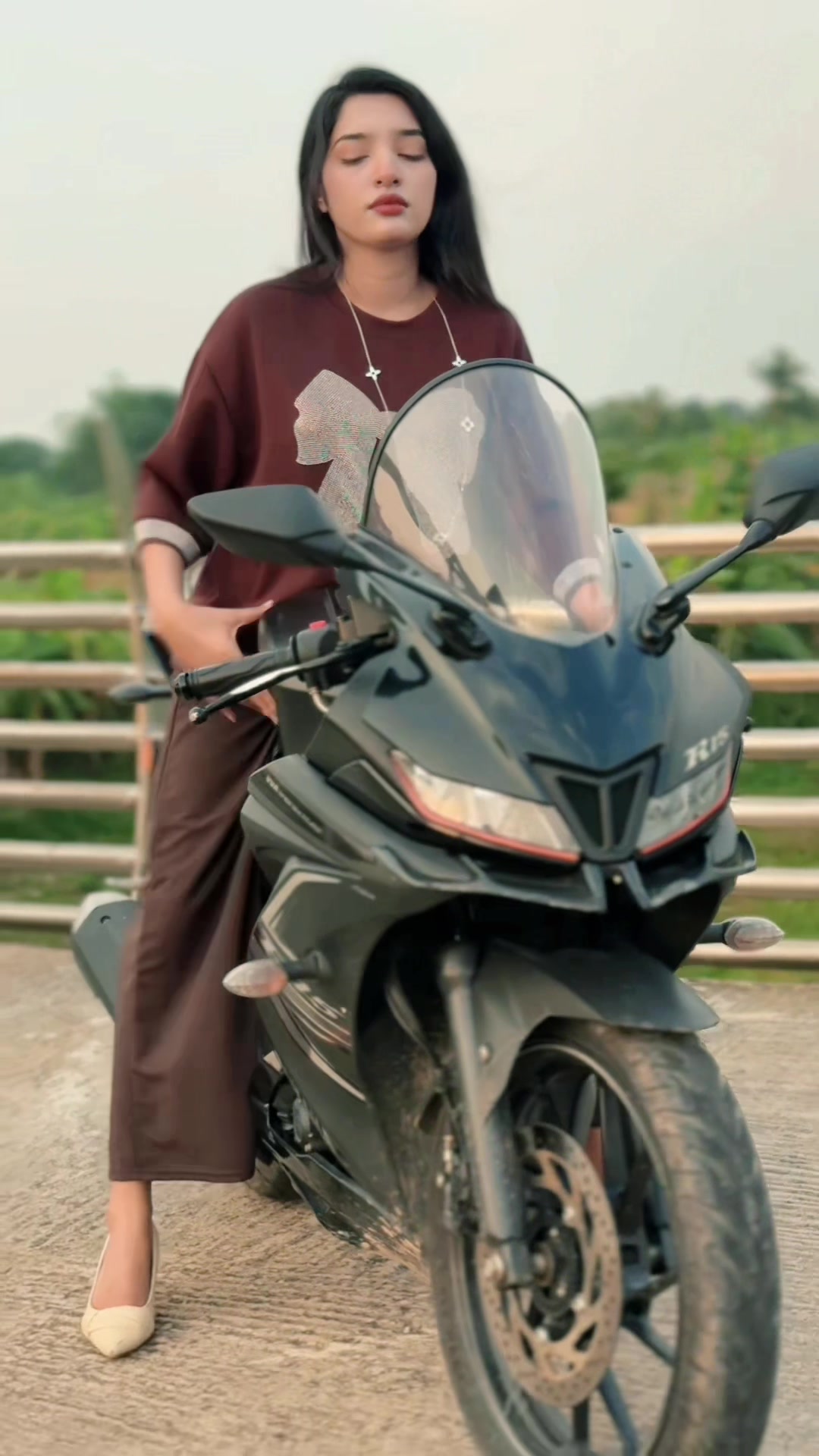 @Lady Biker Shreya