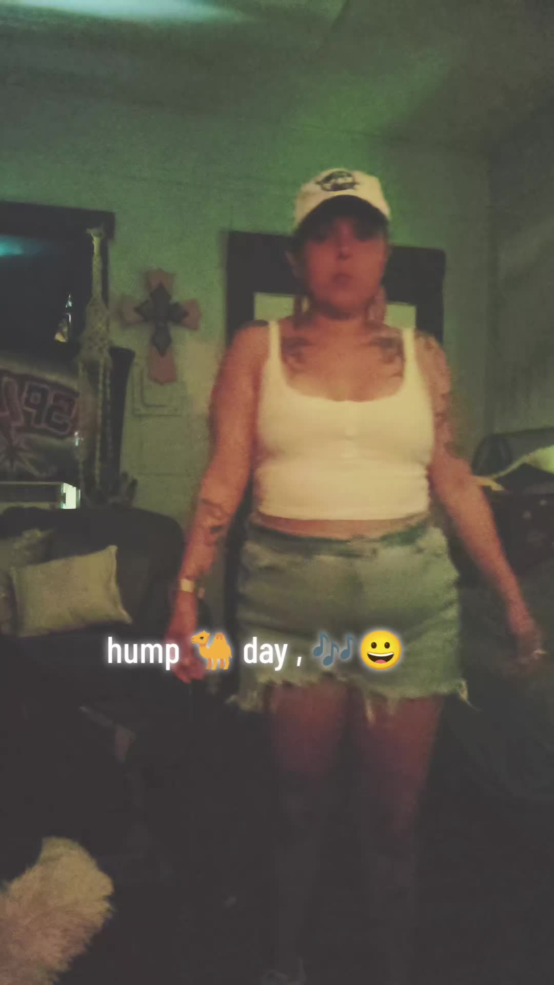 @SandeeBunny