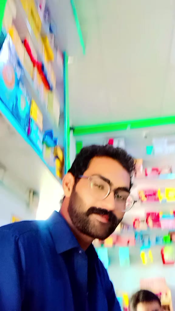 @عبدﷲ ٹھیکیدار