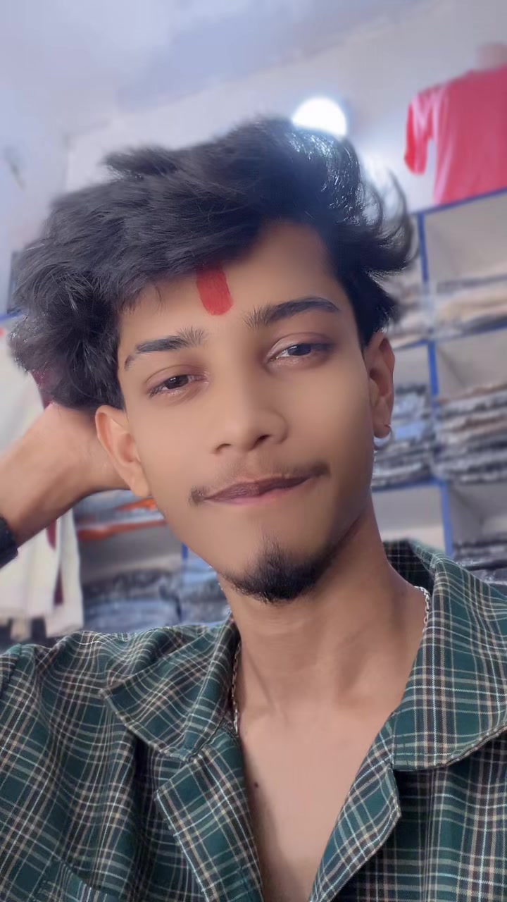 @‼️♨️भोज्पुरीया_राजा👑‼️