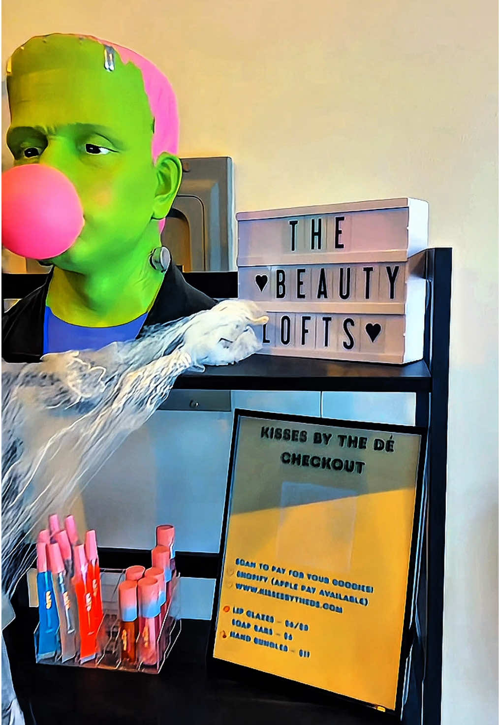 @KBTD Beauty Bar