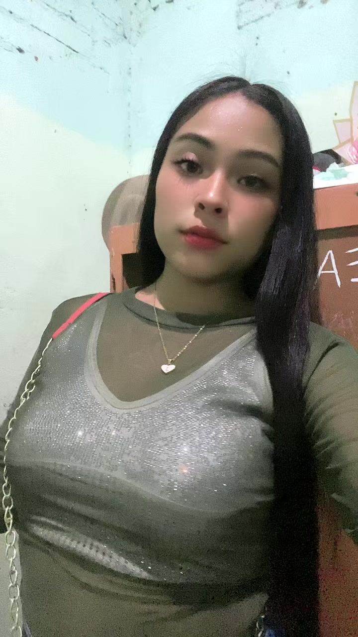 @๐ง๐ปโ๏ธโค๏ธ