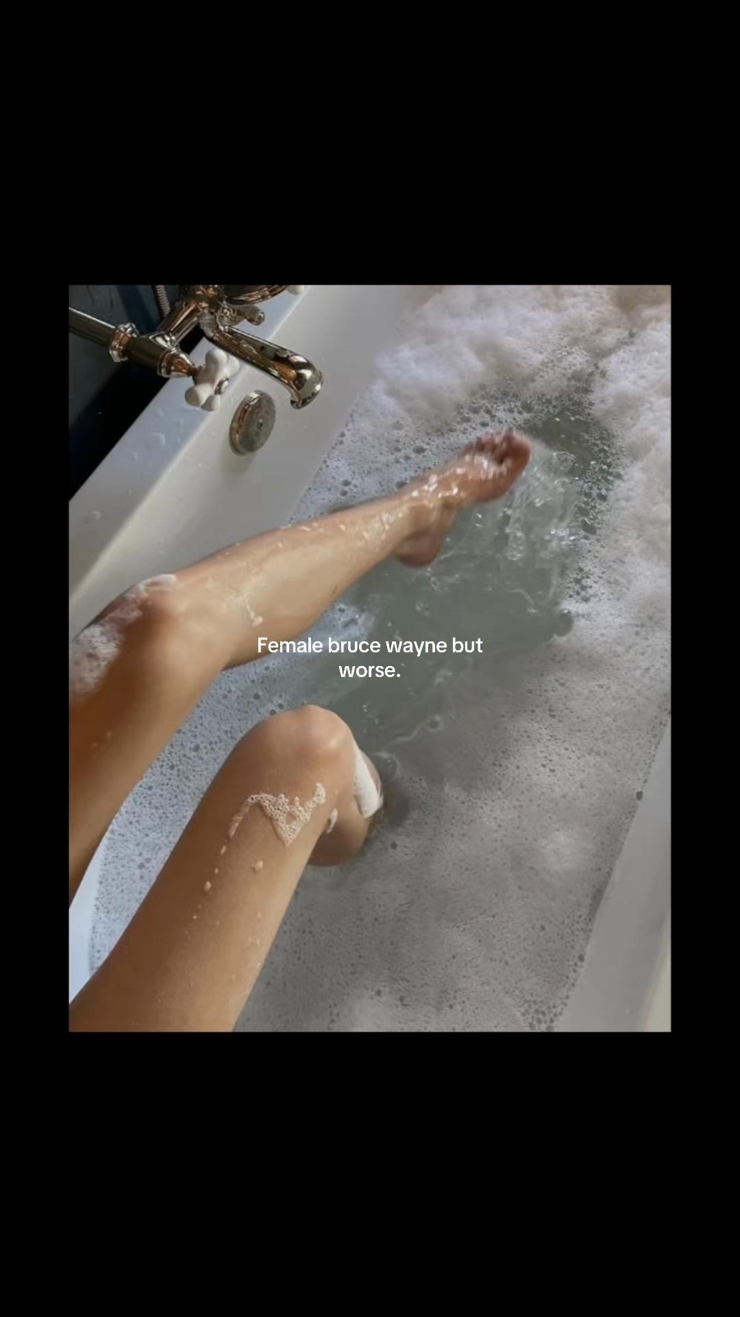 @E.V.