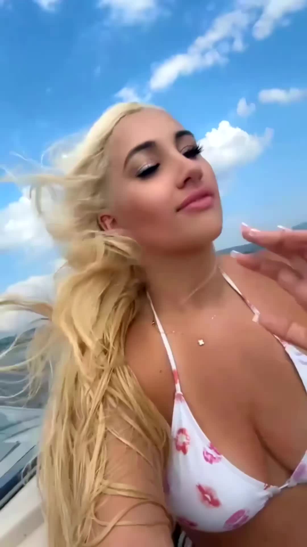 @andijaniyah2