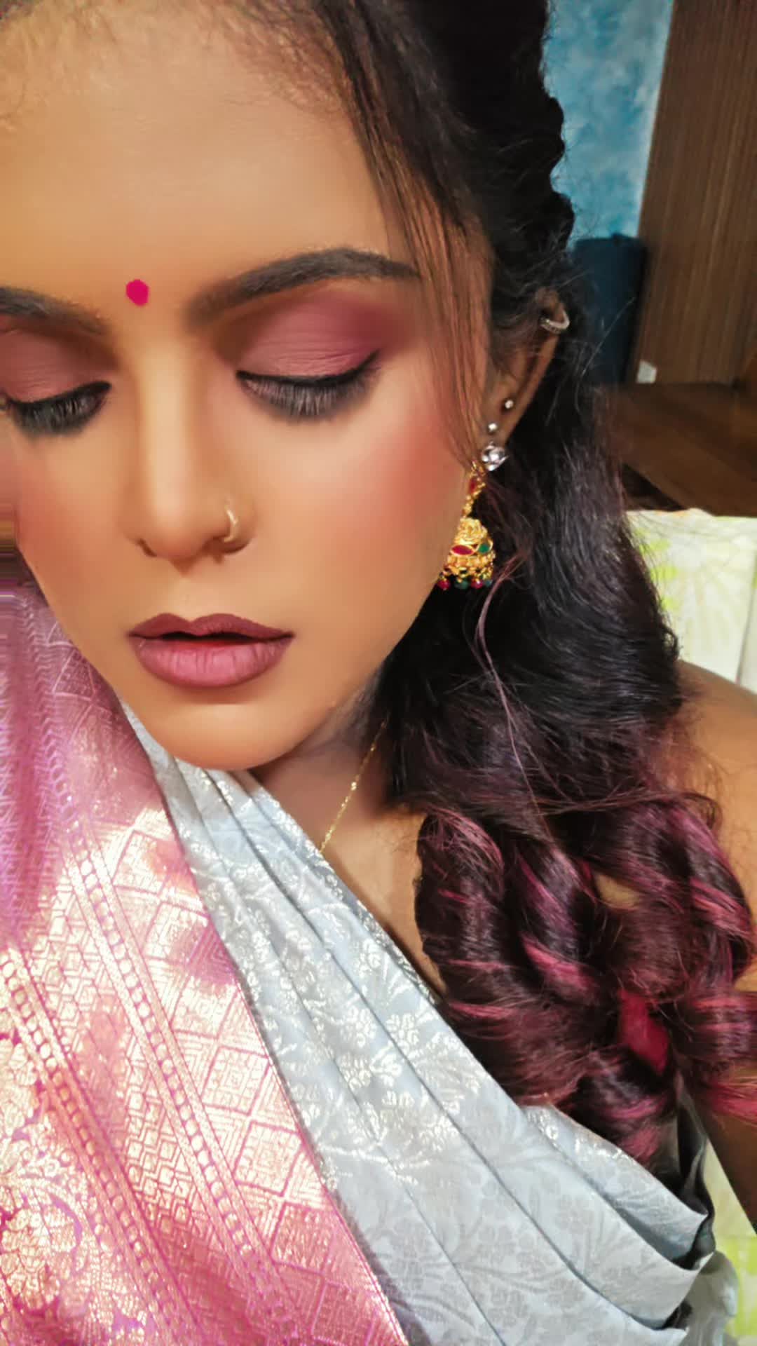 @indianceyloneseladiki