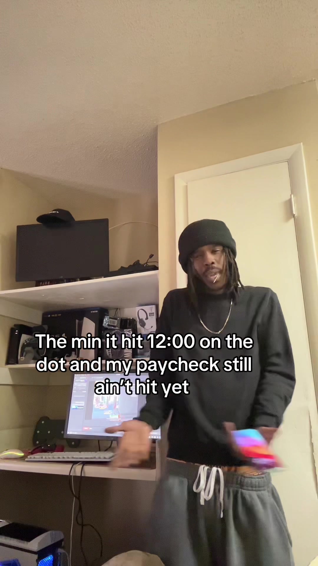 @️