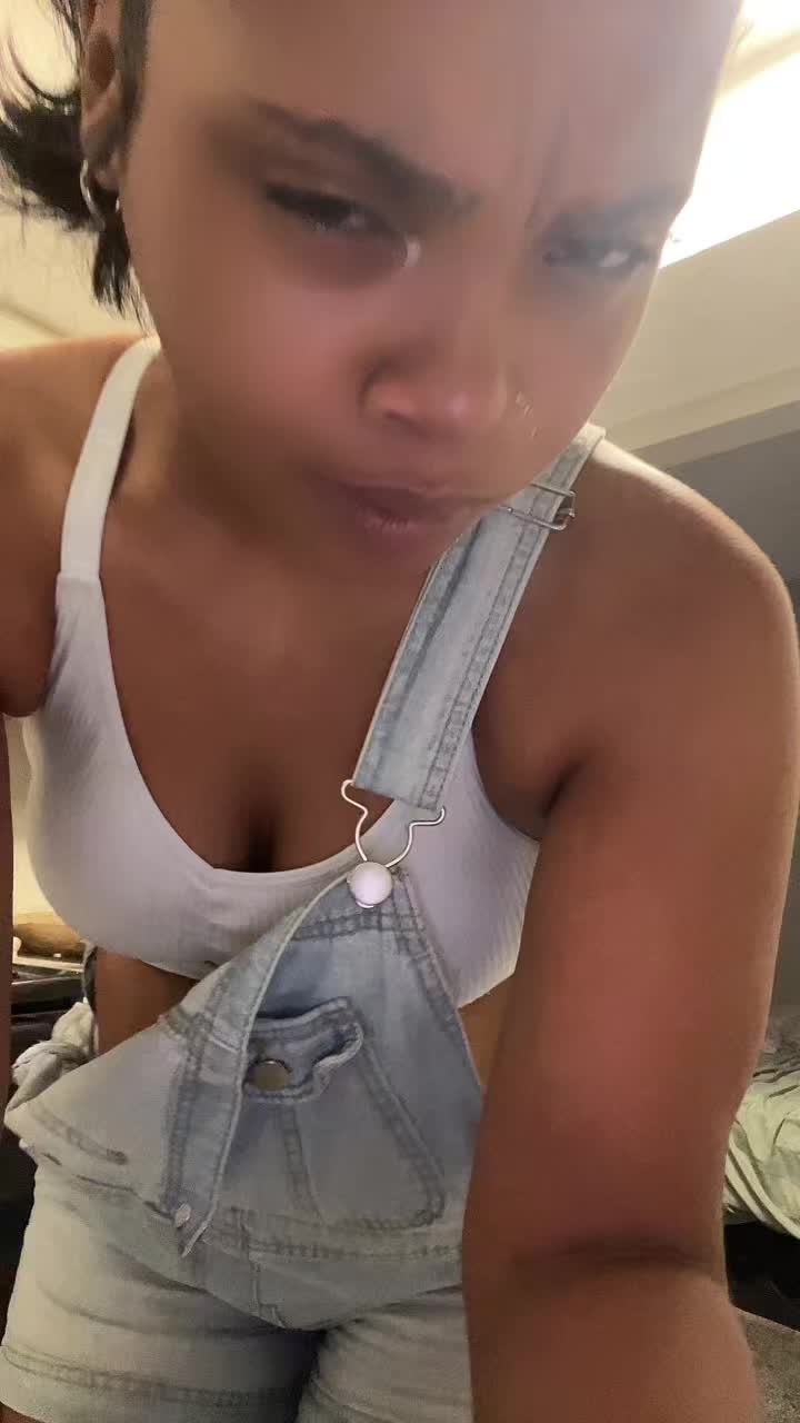 @Tee