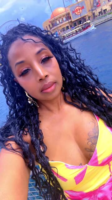 @1_NayNayButtrfly🦋  ♐️