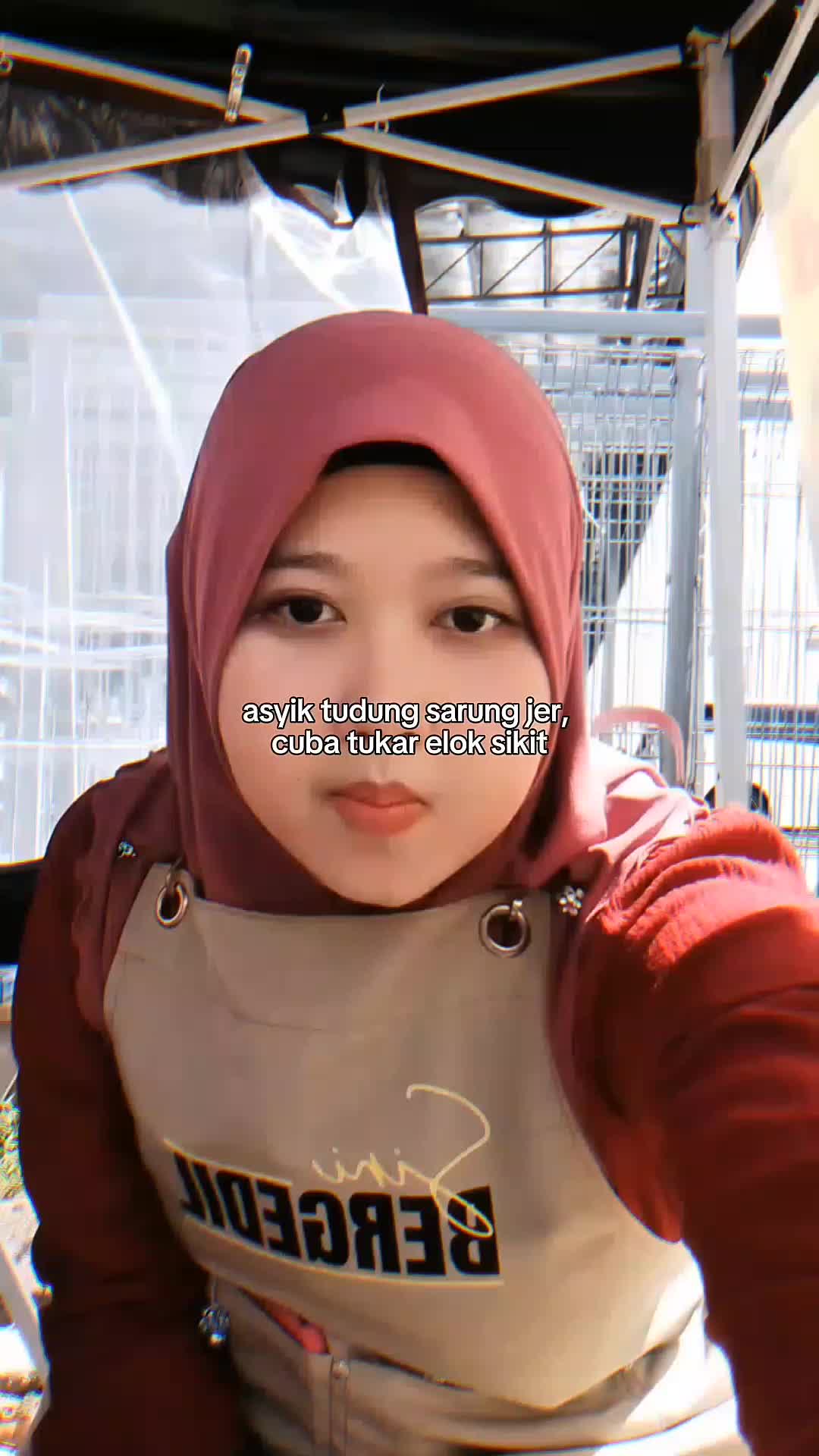 @AINAANIDA