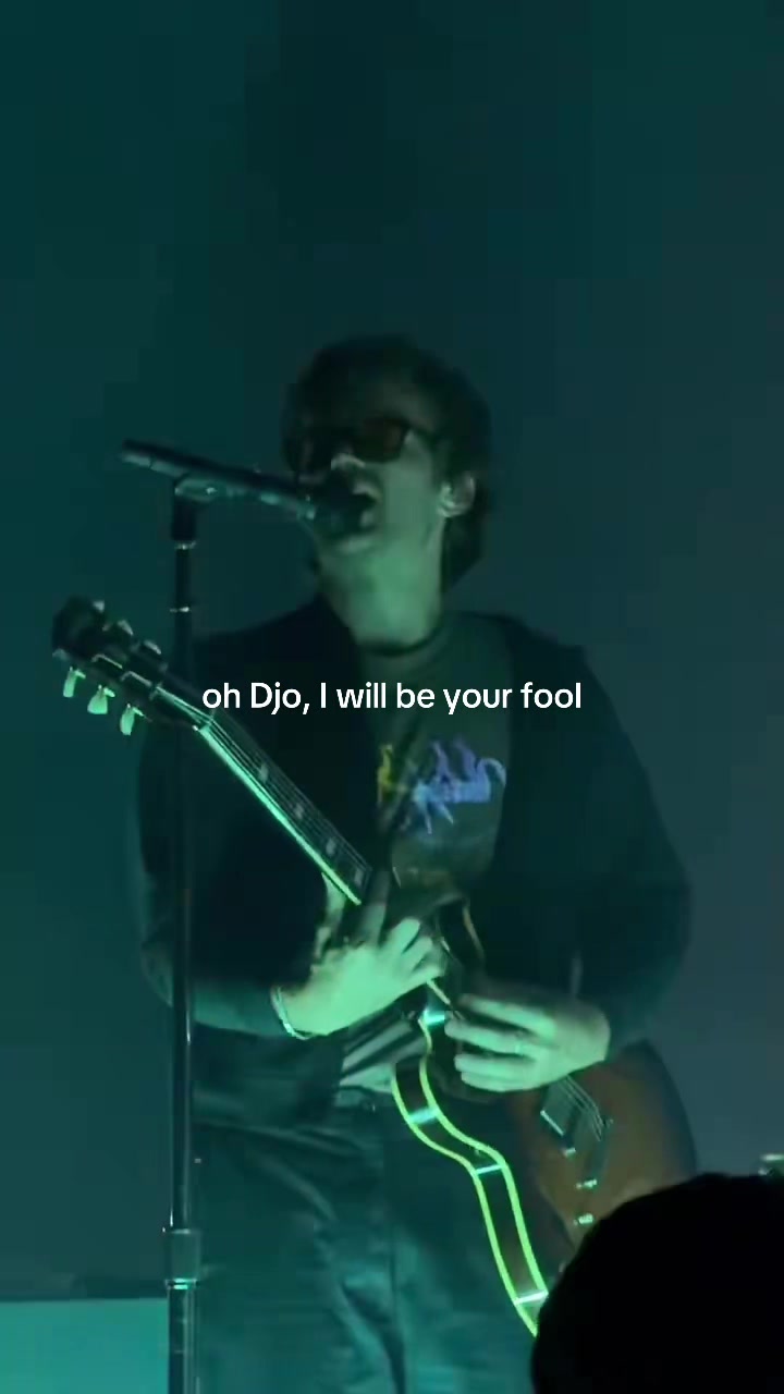 @Djo Fan
