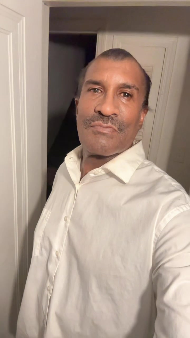 @Ronnie Walker