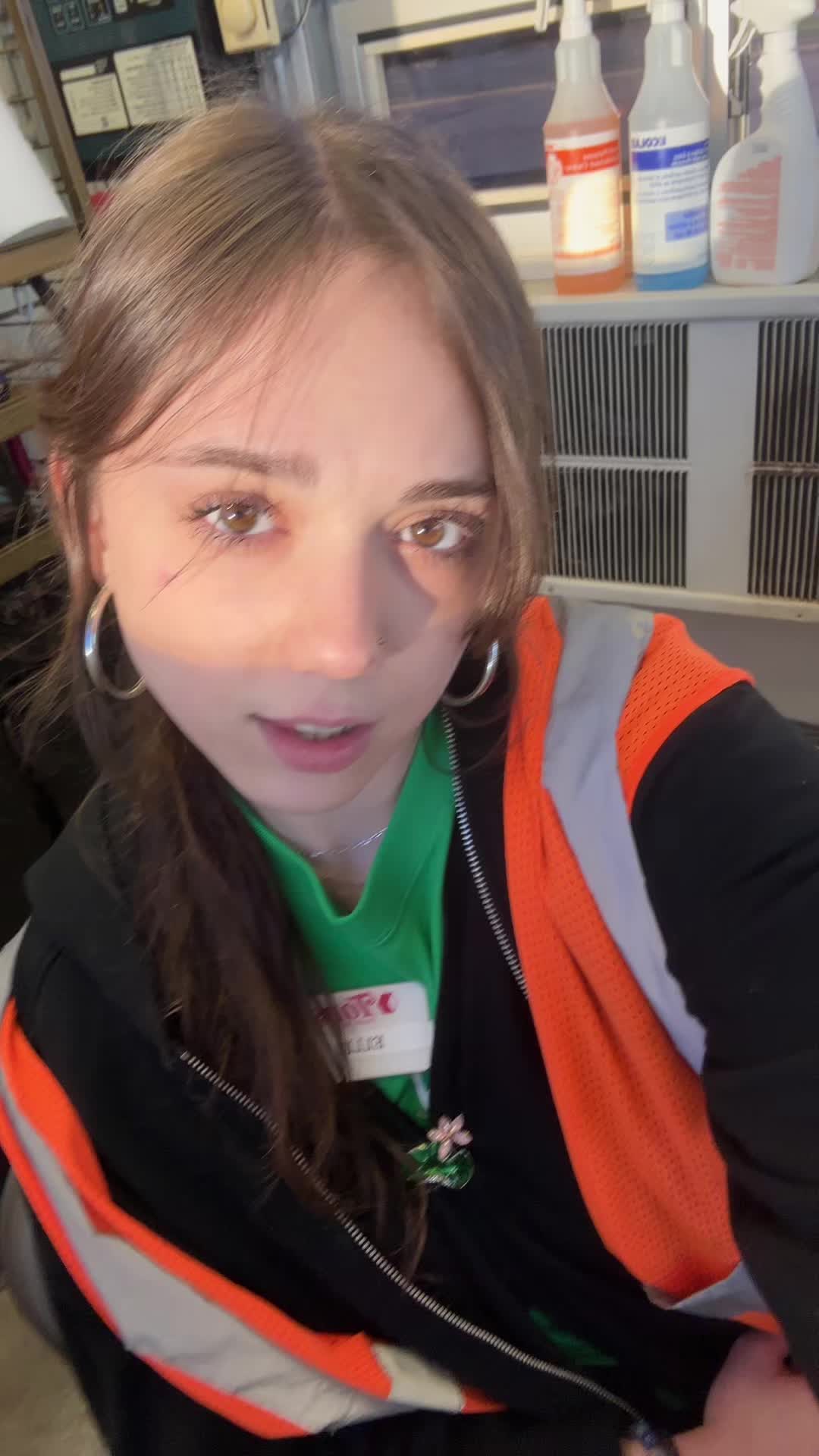 @ellieerosemaryy
