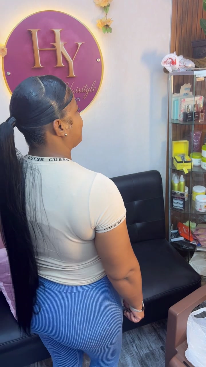 @_yolaini🥴