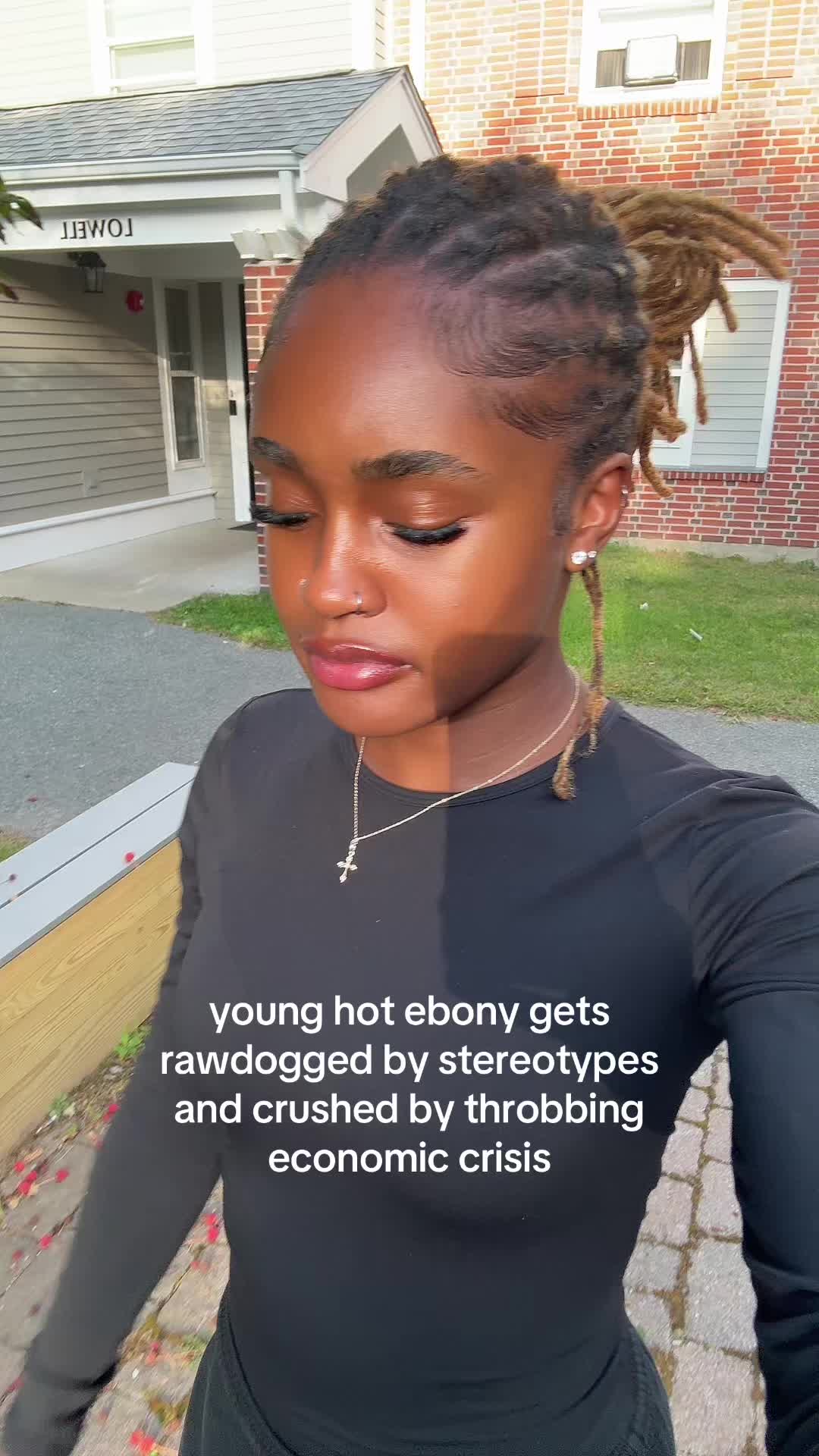 @mamikola