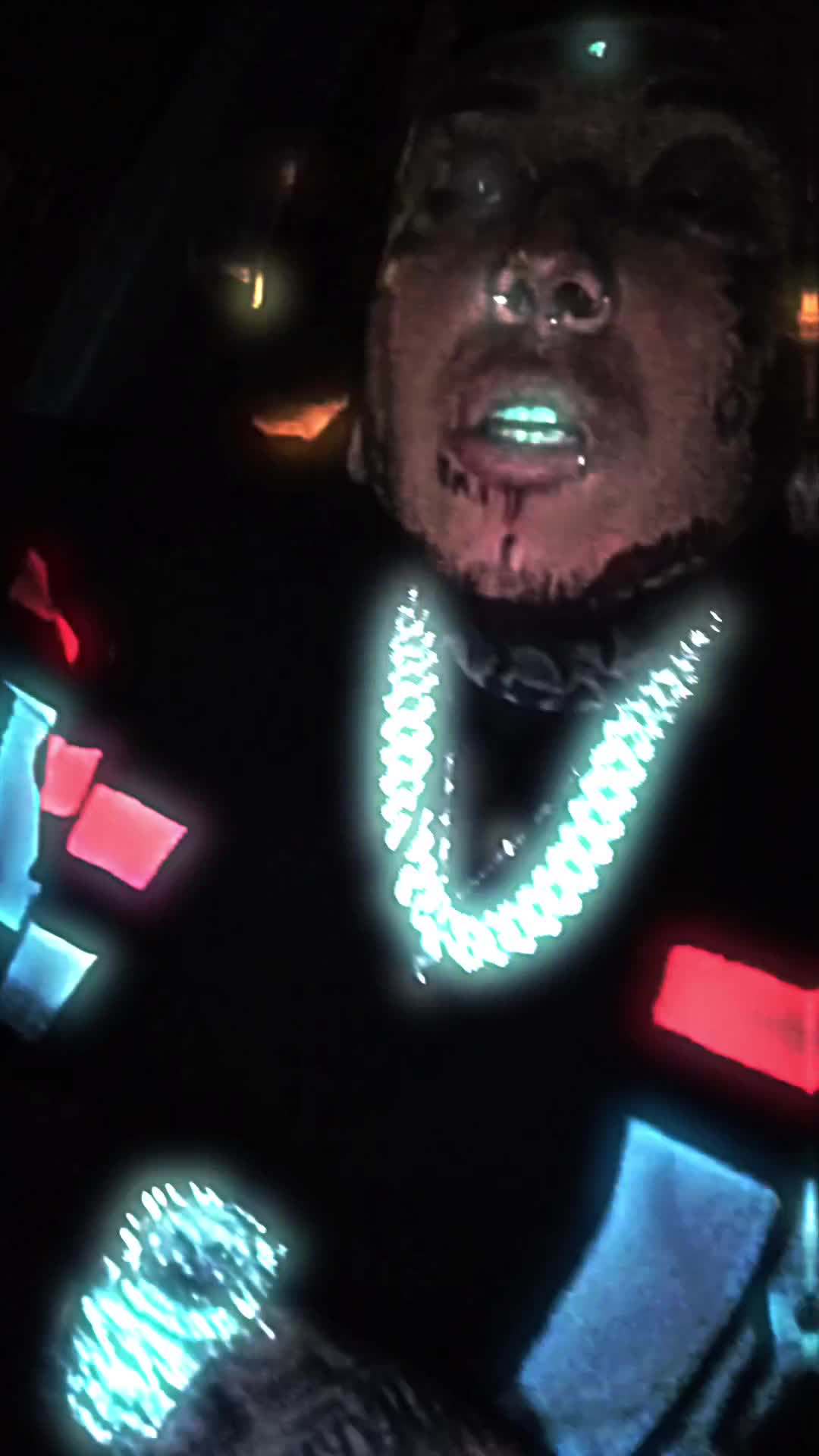 @dmartian719