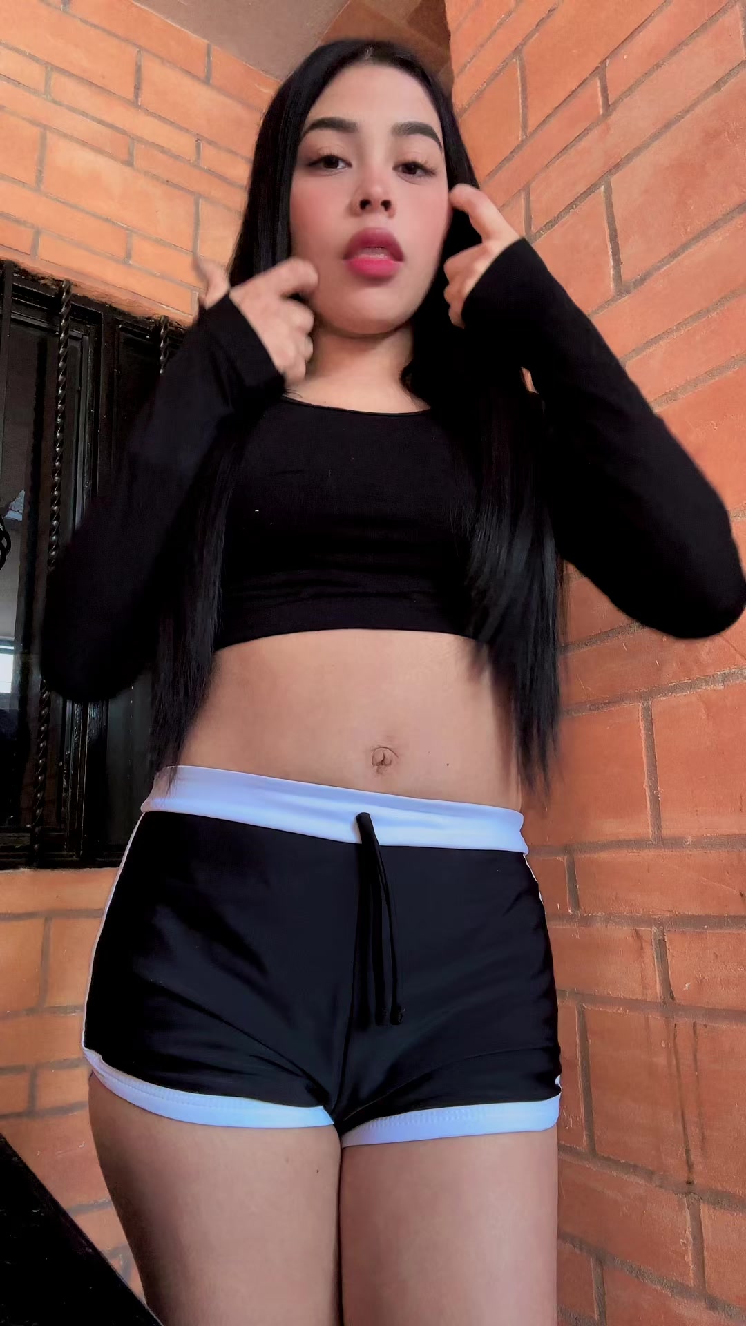 @llely Juárez