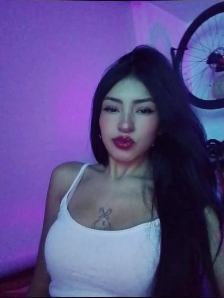 @𝓐𝔂𝓵𝓲𝓷.𝓫𝓵𝓸𝓸𝓶🦋🫧