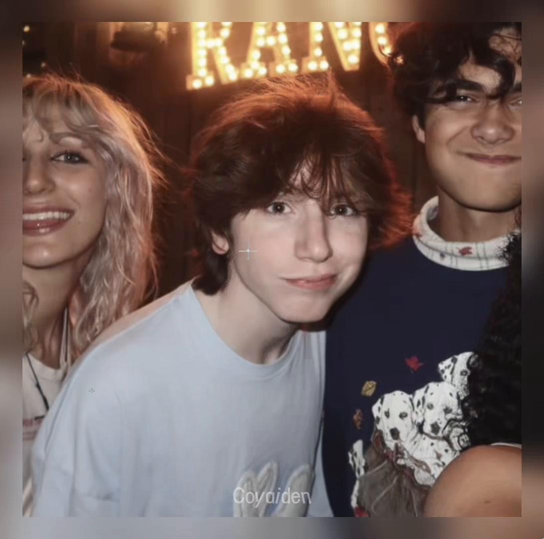 @Aiden🕯️