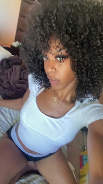 @toriolaaa