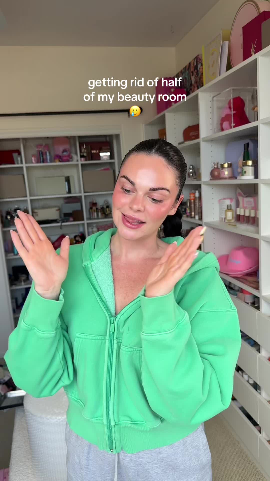 @kristyn hoffman 🫧