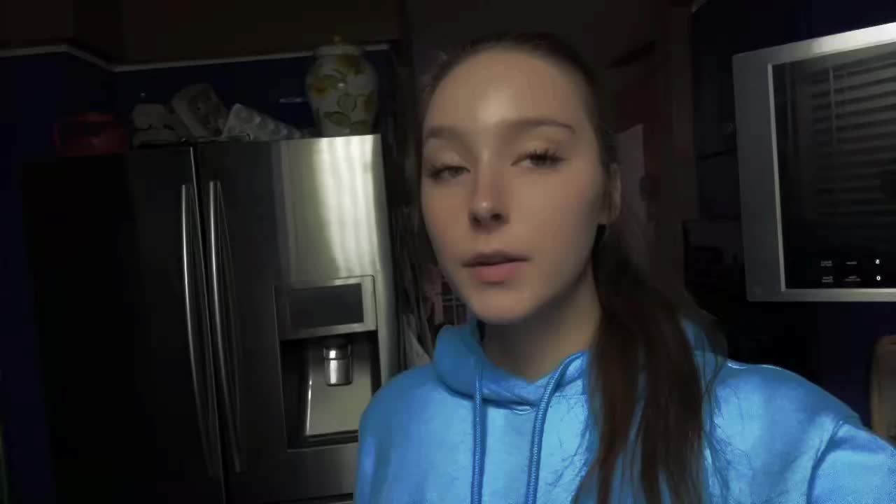 @L&iuml;l&auml;.B&oslash;rkh&atilde;rt