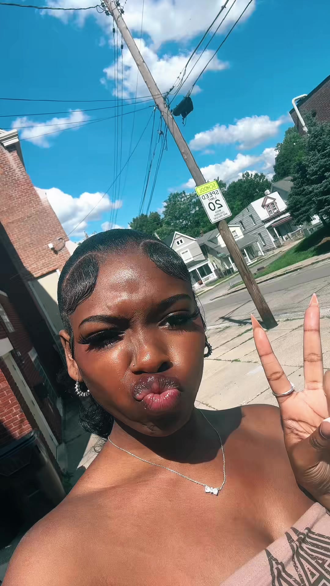 @destiny 🐆🧁🎀🫧
