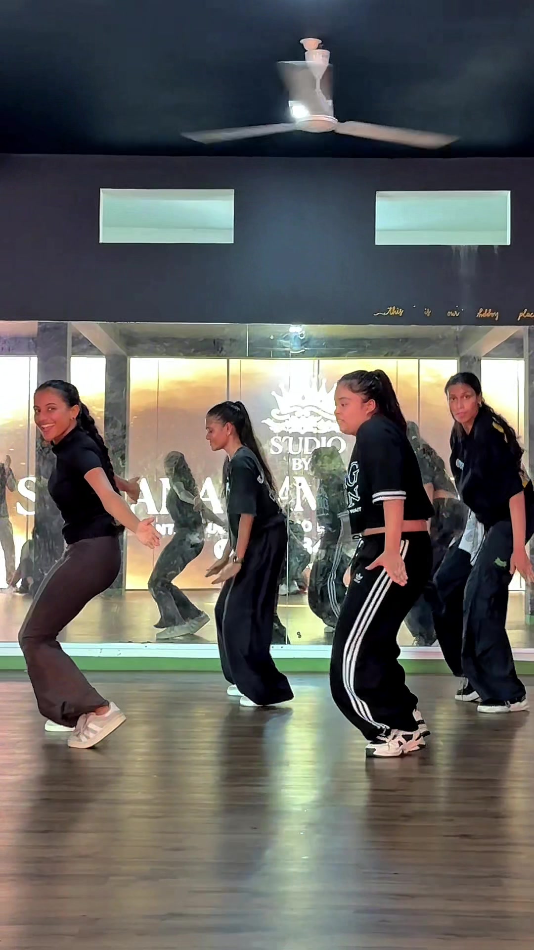 @Randy Dance Studio