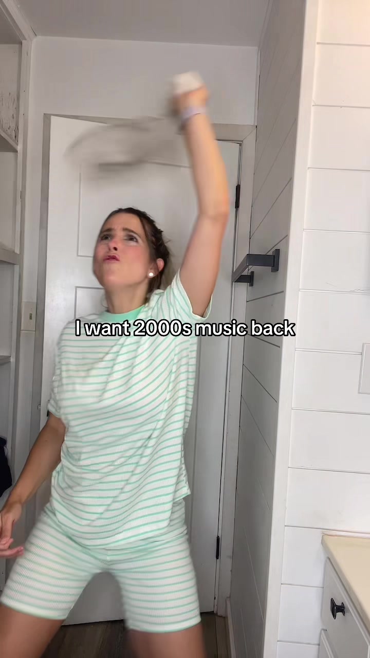 @Amy | Millennial Roll Call