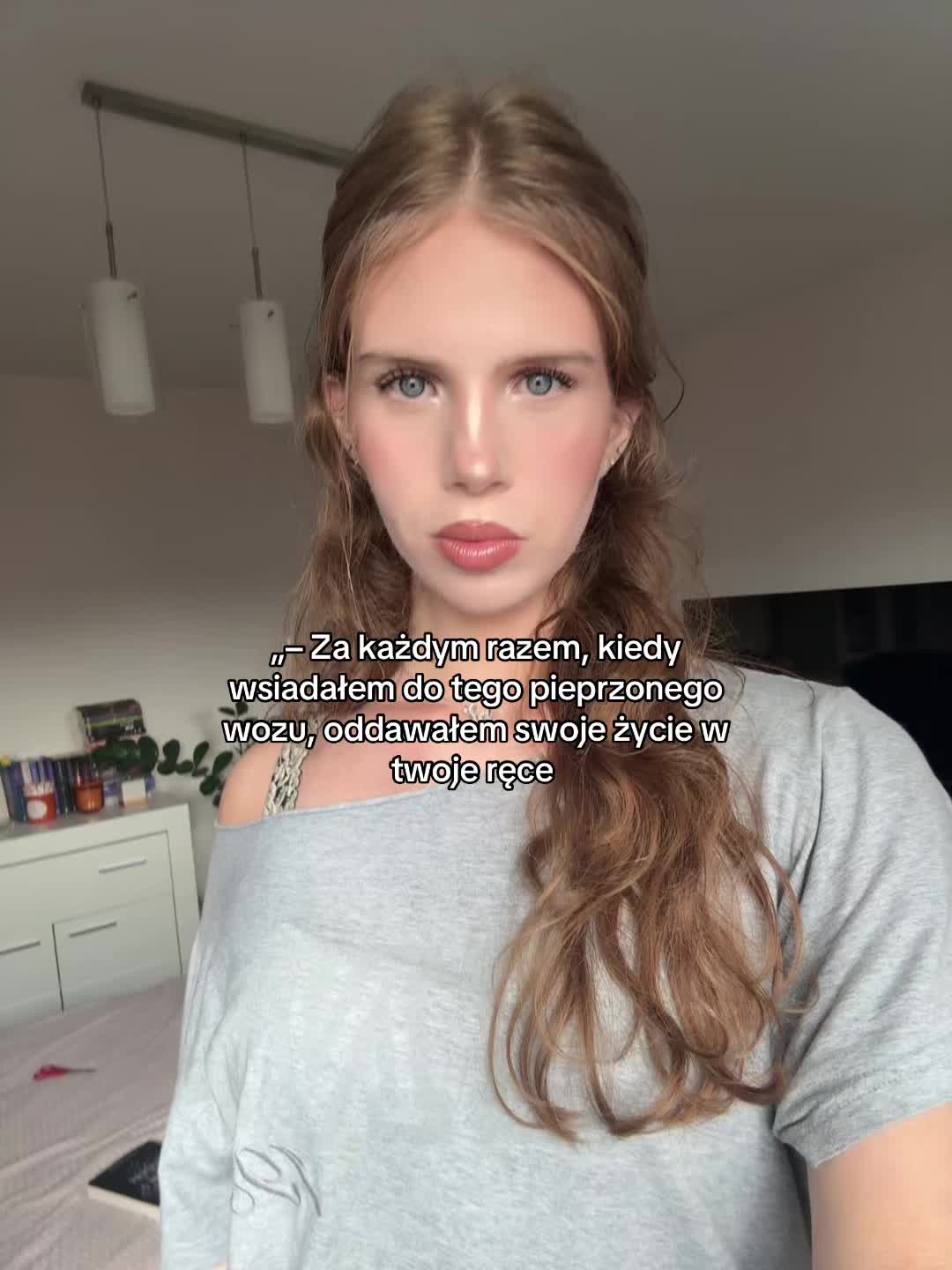 @veronica || booktok