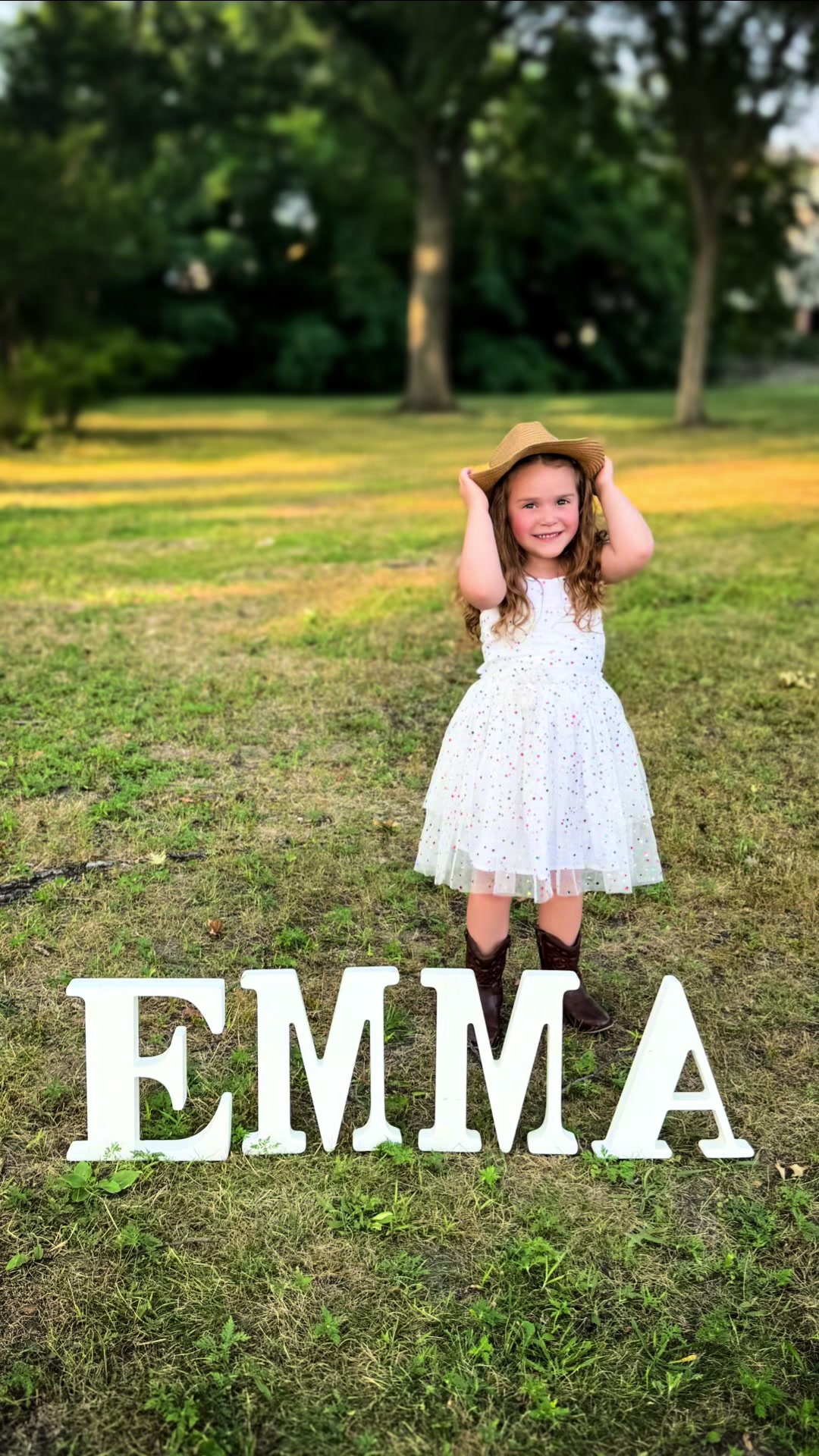@emmiesmama