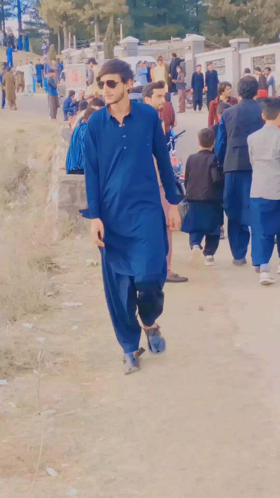 @Sardar ⚔️ Rashid 🥷