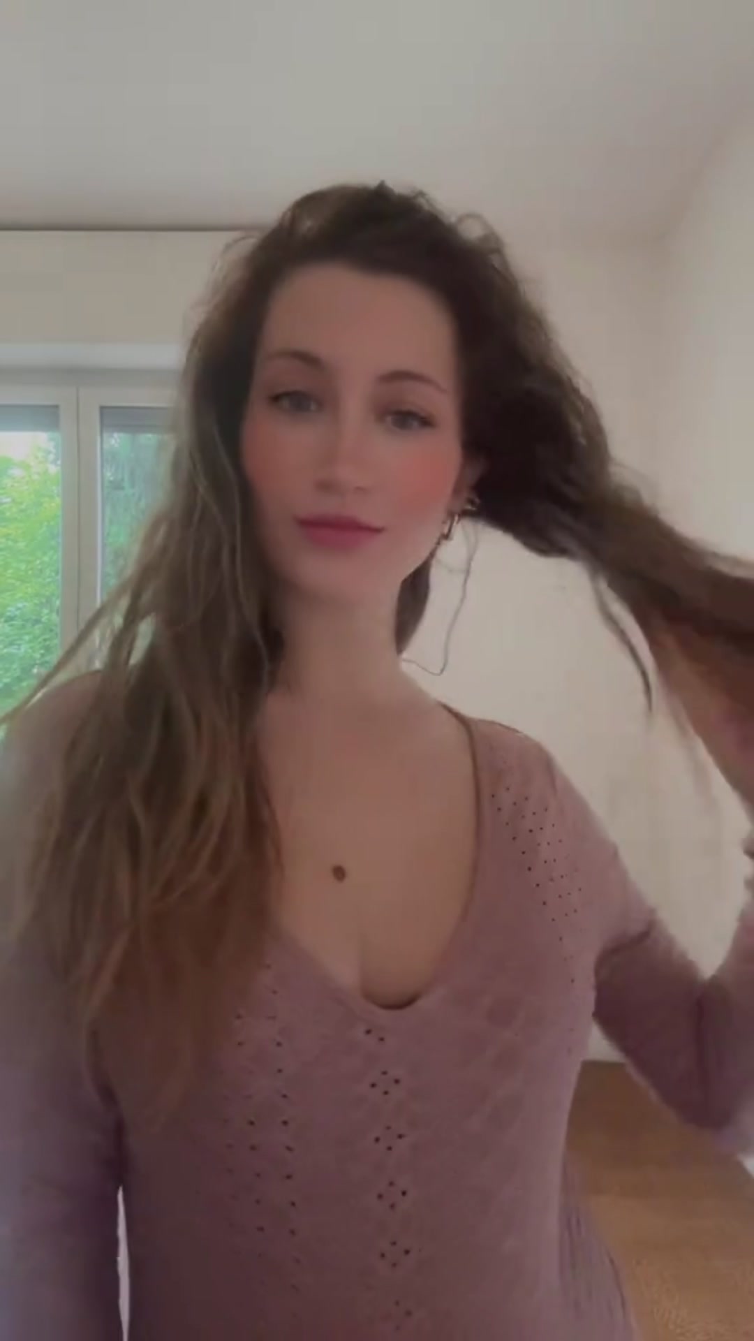 @CamyJ.L