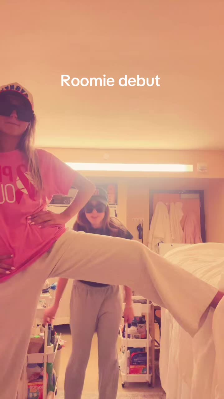 @Sophia