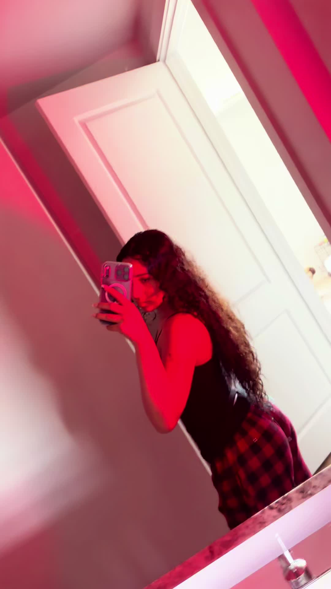 @Meily Fuenmayor🕷️