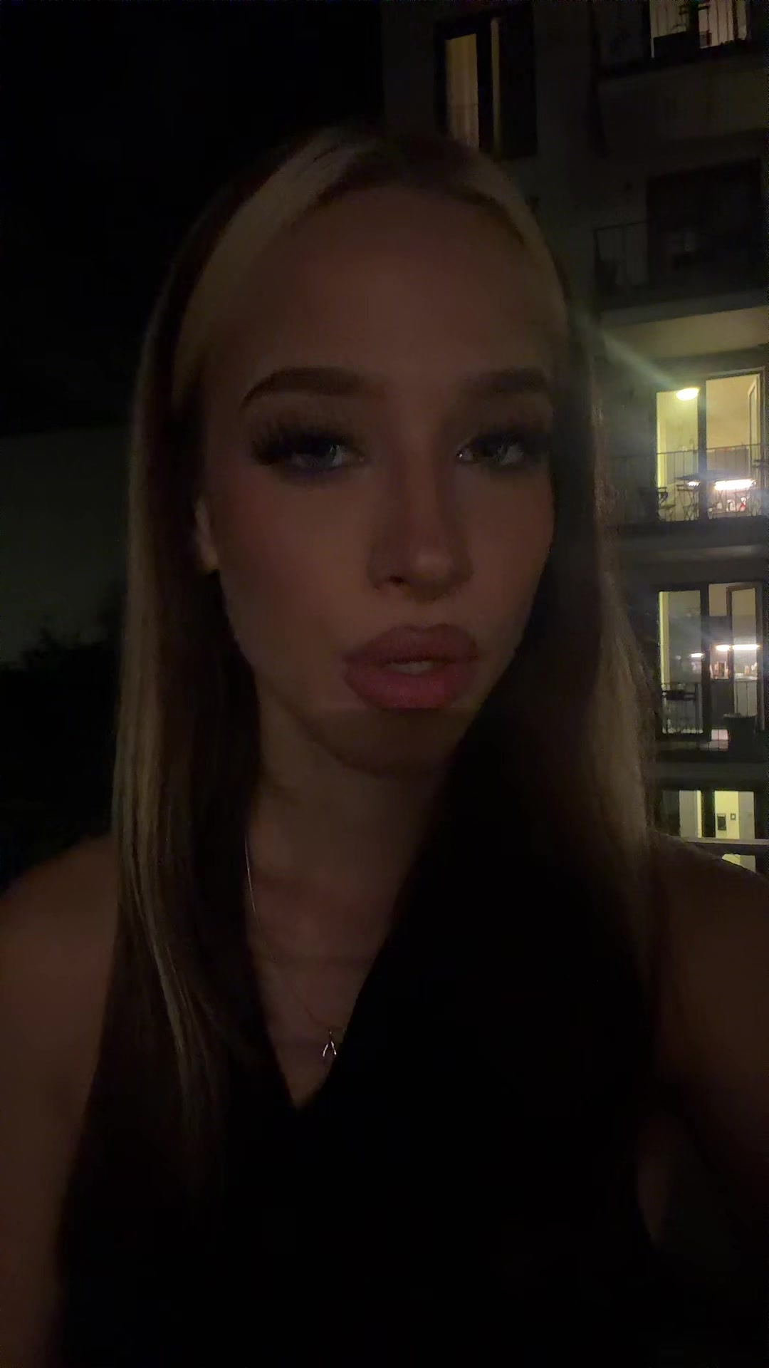 @bruxye