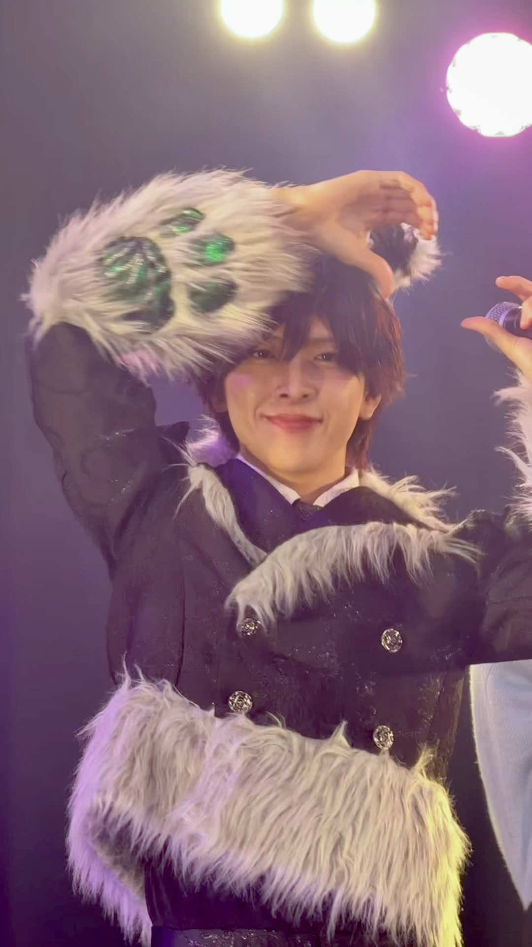 @.*・✿ri✩.*˚