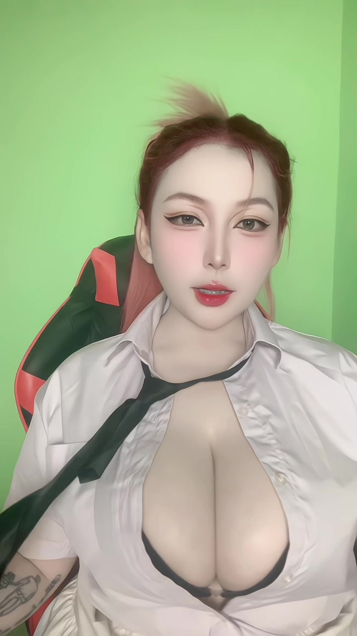 @ไอติม 💋 小秋