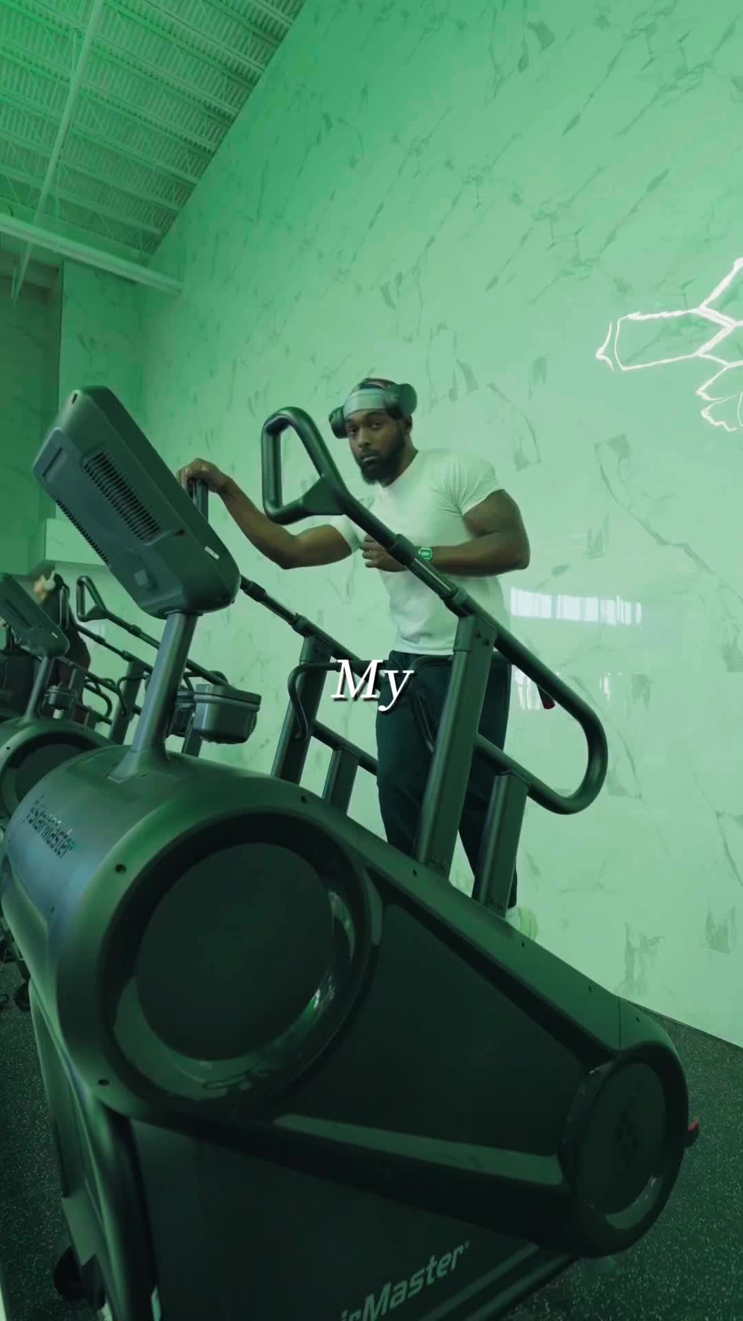 @PERSONAL TRAINER