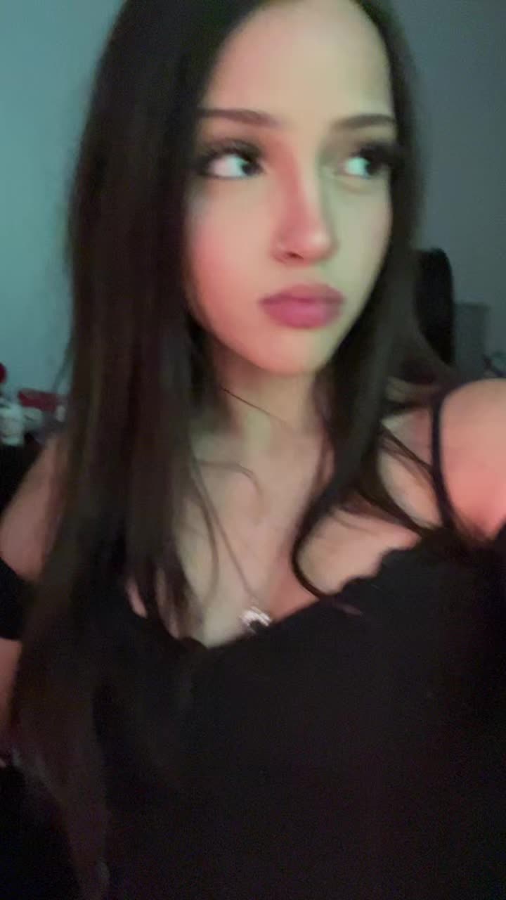 @🎧