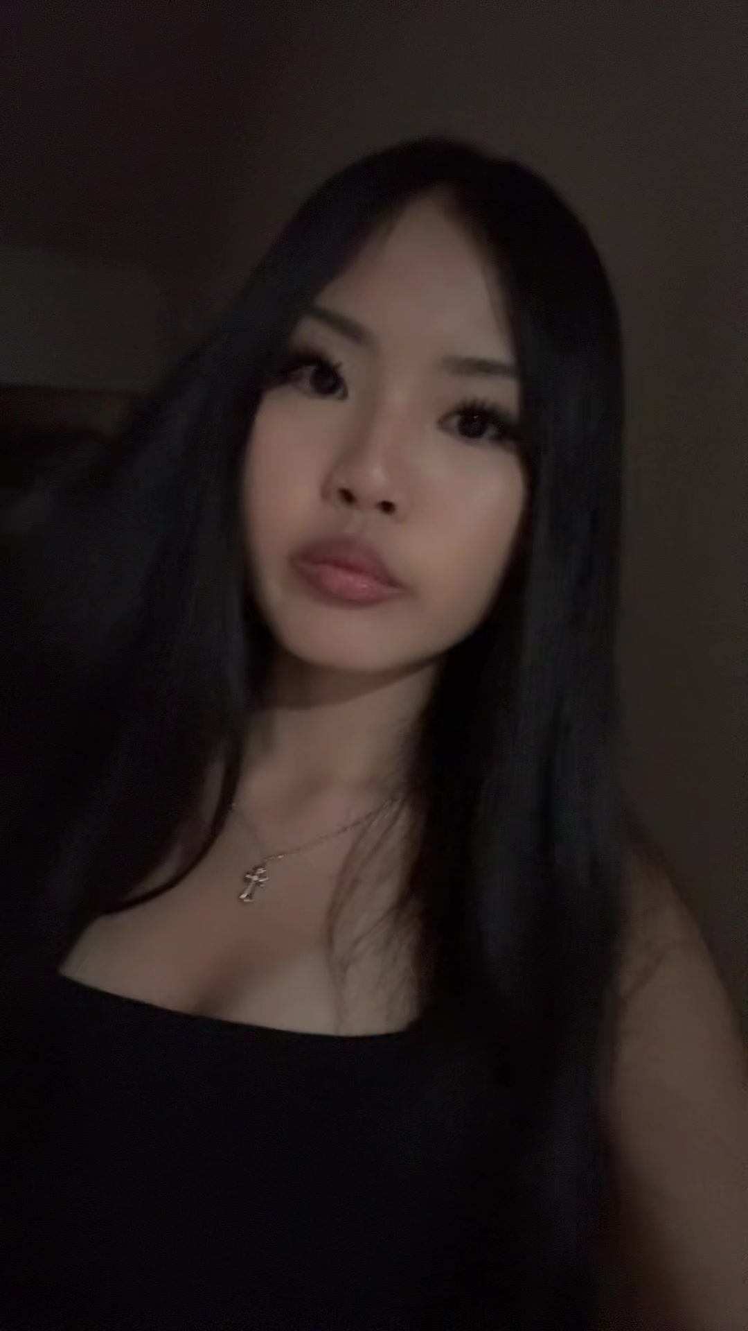 @🀢