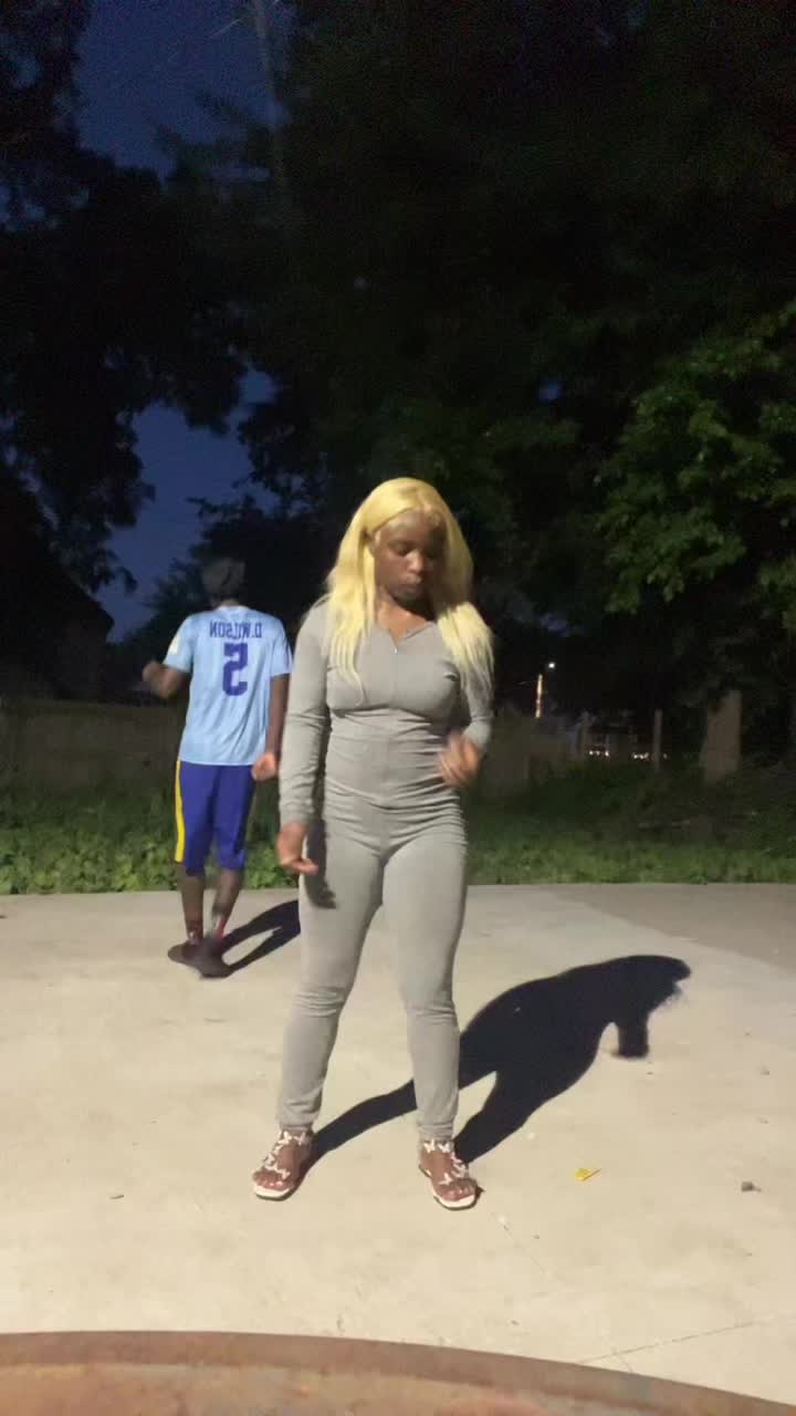 @queenalice71🦅