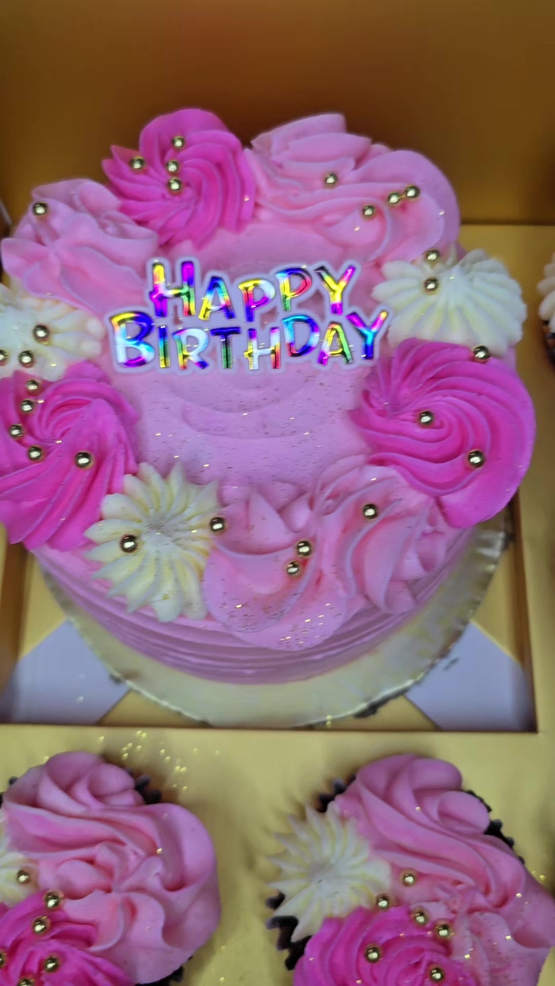 @Sweet Bliss Delights 🧁🧁
