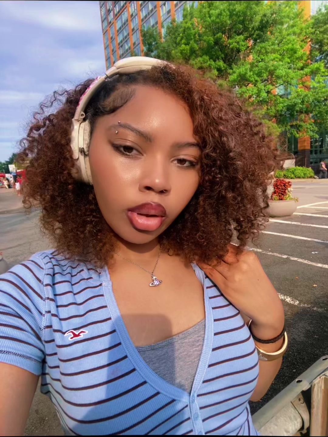 @stardustinsirens