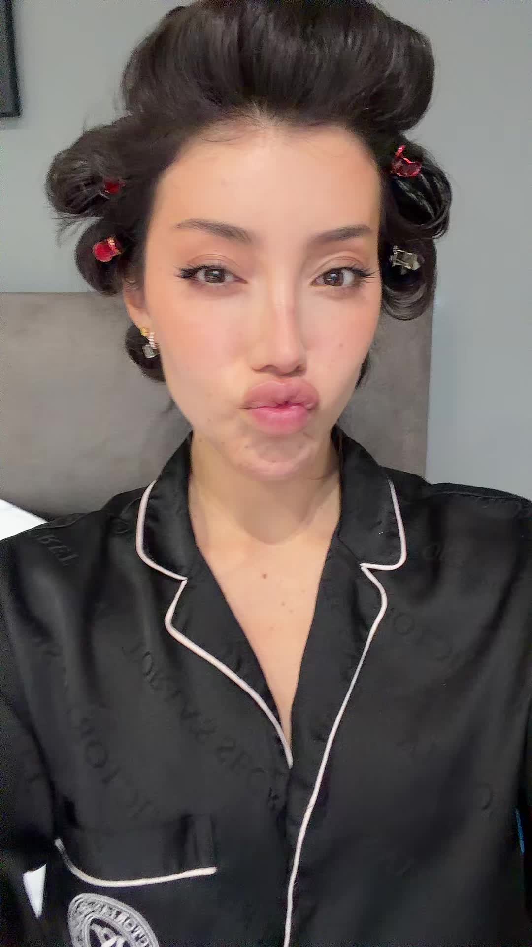 @Queenruthlee